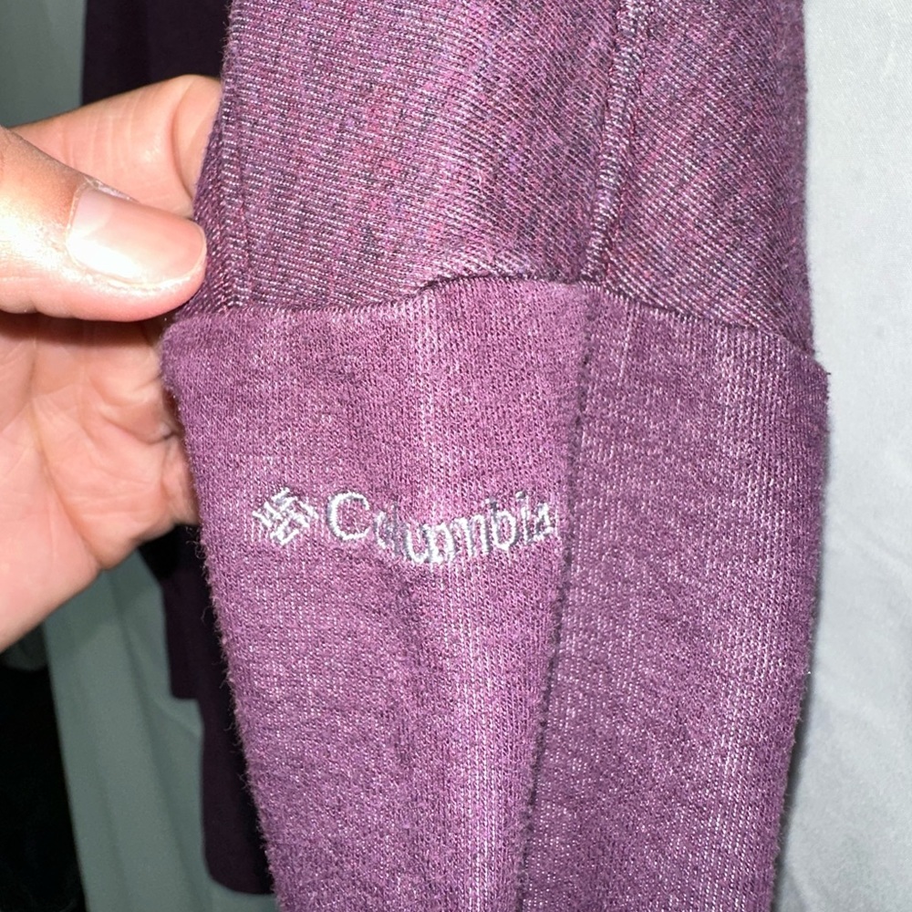 Columbia Size 1 - Picture 4 of 6